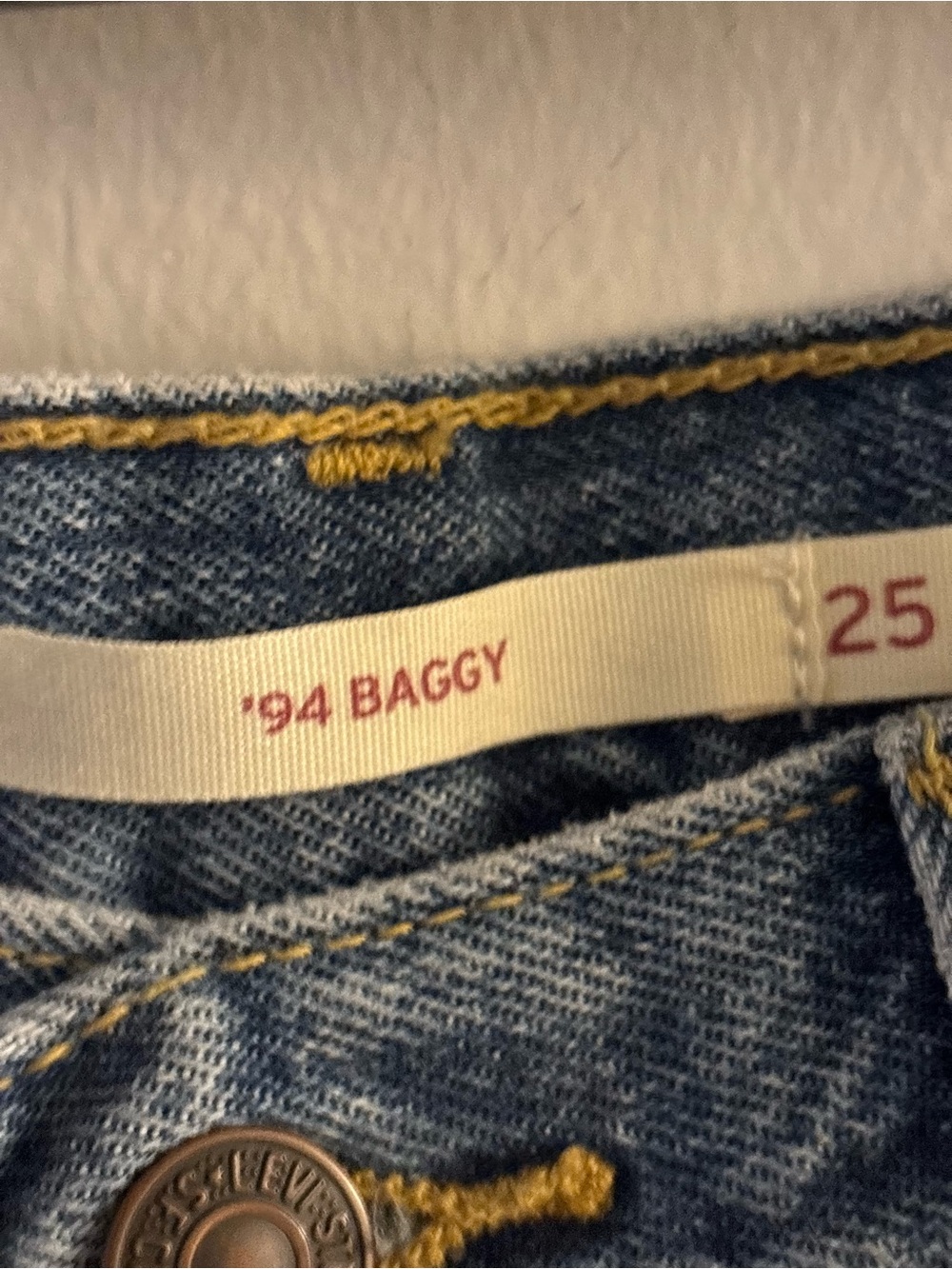 Levi’s 94 Baggy Jeans Size 25 - Picture 3 of 4